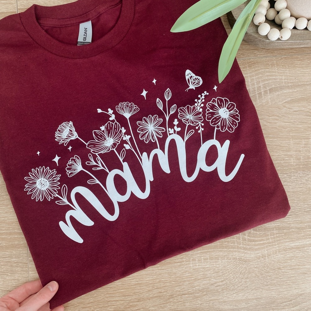 Mama Floral Trendy Gildan Short Sleeve Tee
